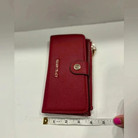 Ellen Tracy Wallet - Picture 2 of 6